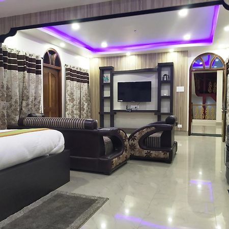 Ziro Palace Inn - A Boutique Hotel Hāpoli Exteriör bild