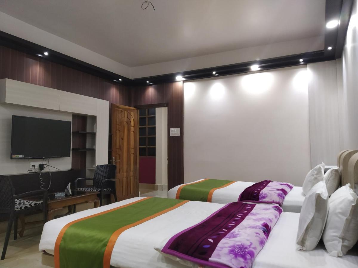 Ziro Palace Inn - A Boutique Hotel Hāpoli Exteriör bild