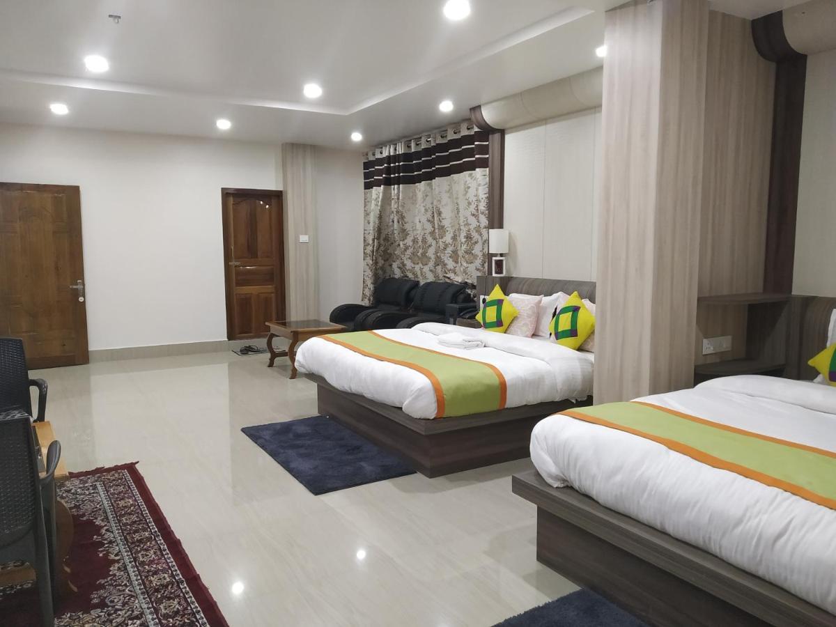 Ziro Palace Inn - A Boutique Hotel Hāpoli Exteriör bild