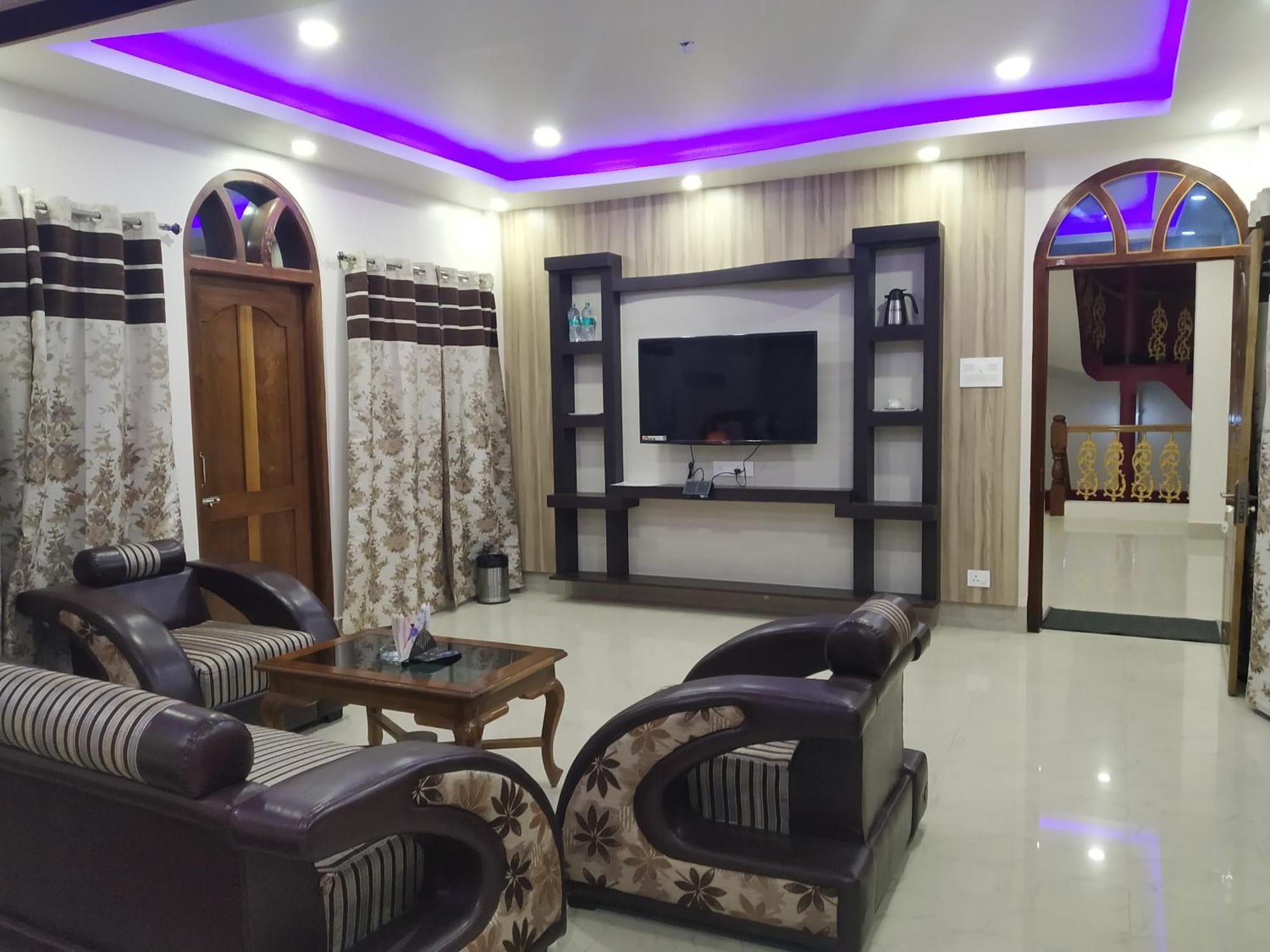 Ziro Palace Inn - A Boutique Hotel Hāpoli Exteriör bild
