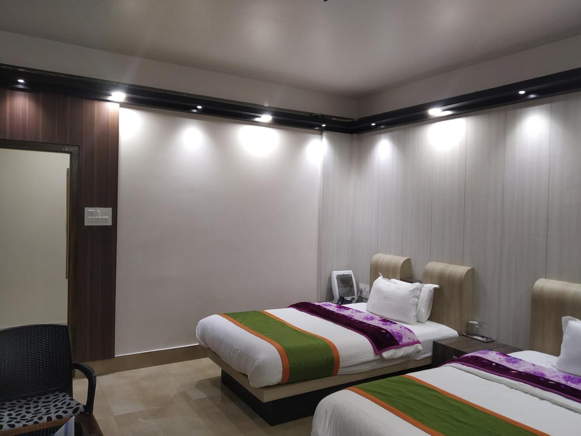 Ziro Palace Inn - A Boutique Hotel Hāpoli Exteriör bild
