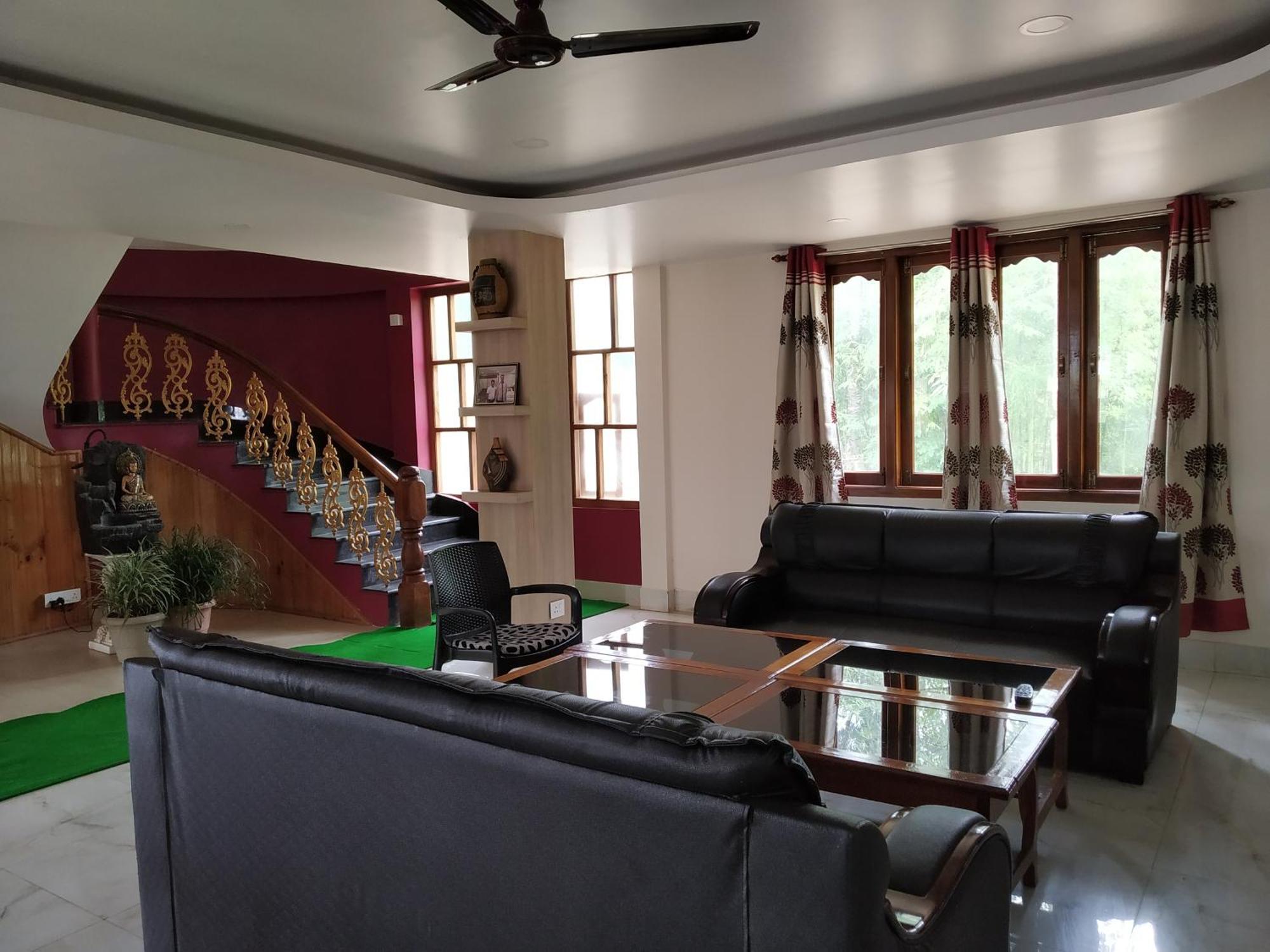 Ziro Palace Inn - A Boutique Hotel Hāpoli Exteriör bild
